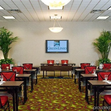 Greenlinks Golf Villas At Lely Resort 
