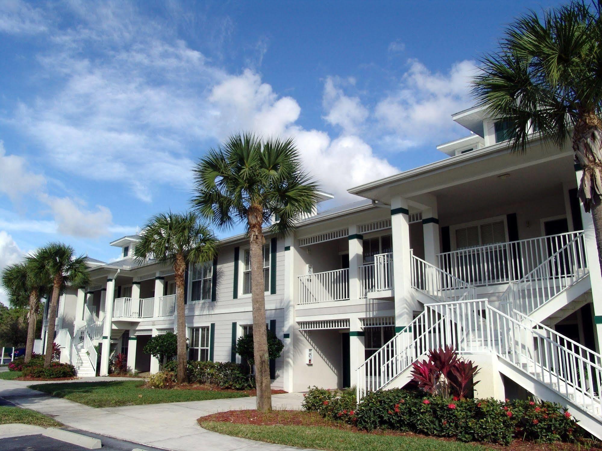 Resort Greenlinks Golf At Lely Naples Manor